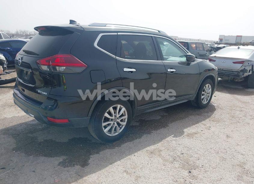 Photo 4 of 2020 Nissan Rogue SV INTELLIGENT AWD (VIN KNMAT2MVXLP539587)