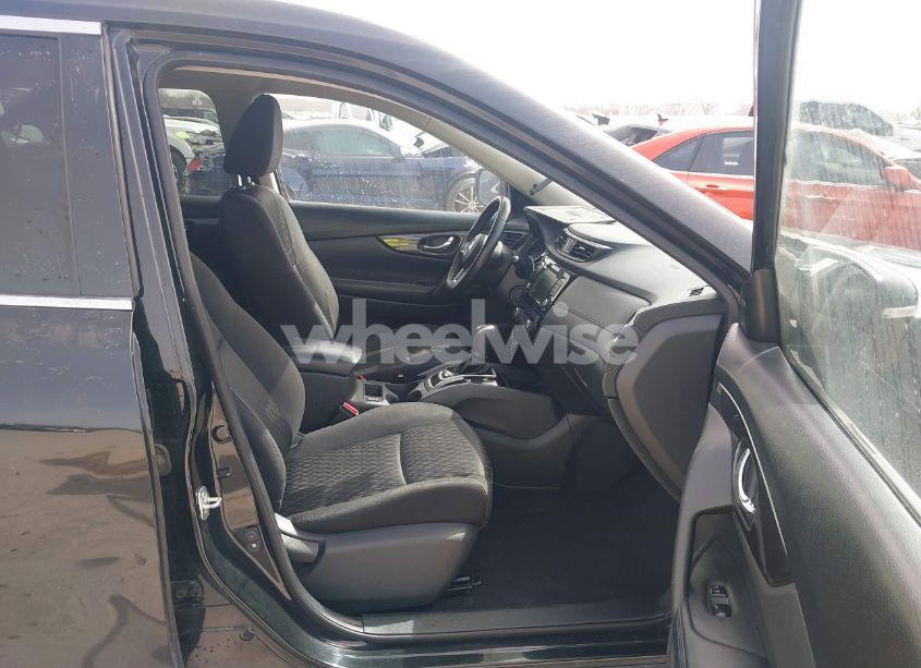 Photo 5 of 2020 Nissan Rogue SV INTELLIGENT AWD (VIN KNMAT2MVXLP539587)