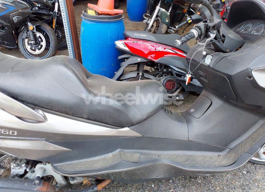 Photo 5 of 2008 Zxvc V0g260 N/A (VIN L4STHNDK586950317)