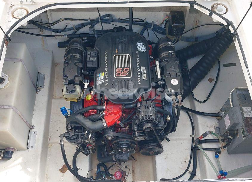 Photo 10 of 2006 Larson Cabrio 260 MID CABIN (VIN LAR81106A606)