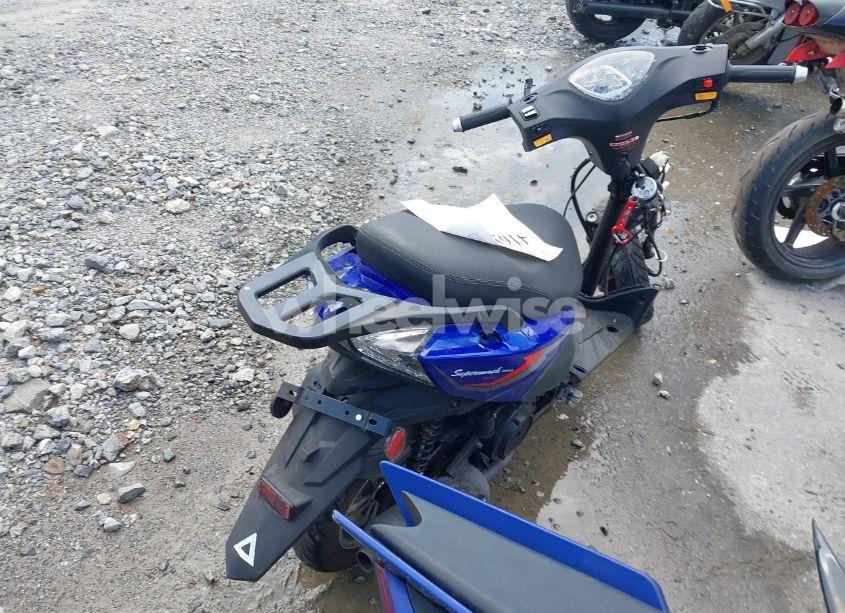 Photo 4 of 2024 Supermach Mt150 SCOOTER (VIN LFETCKNK3R1701061)