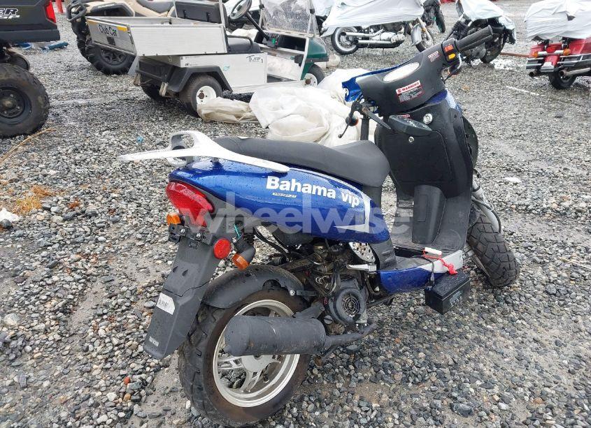Photo 4 of 2020 Sanmen Bahama VIP SCOOTER (VIN LL0TCAPX9LG000397)