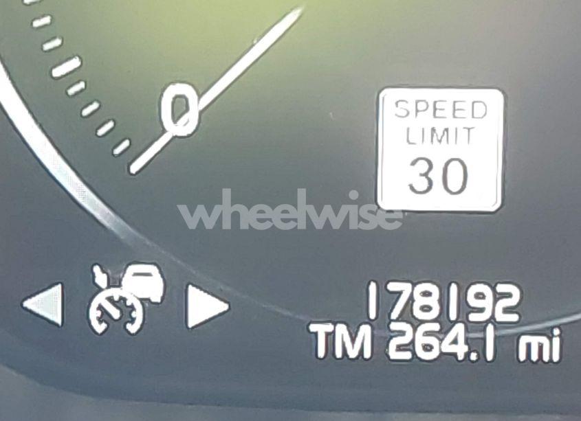 Photo 15 of 2018 Volvo S90 T5 MOMENTUM (VIN LVY982AKXJP032631)