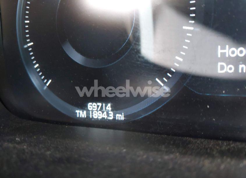 Photo 15 of 2018 Volvo S90 T5 MOMENTUM (VIN LVY982MK6JP016485)