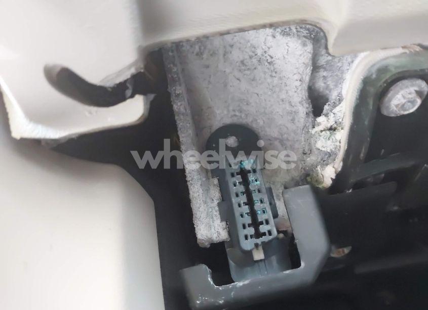 Photo 19 of 2018 Volvo S90 T6 MOMENTUM (VIN LVY992MK6JP031811)