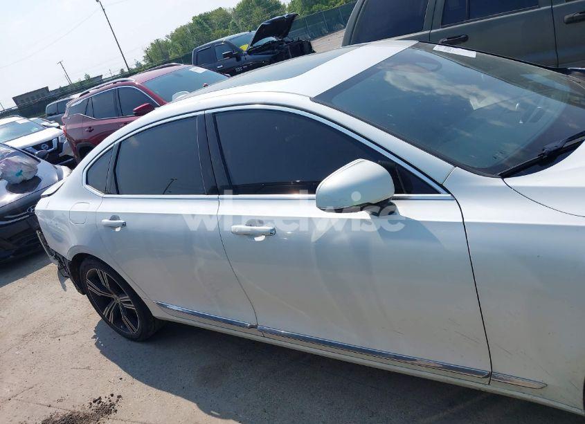 Photo 14 of 2018 Volvo S90 T6 INSCRIPTION (VIN LVY992ML7JP017988)