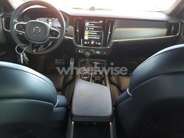 Photo 2 of 2020 VOLVO S90 T6 OCEAN RACE N/A (VIN LVYA22MT0LP148541)