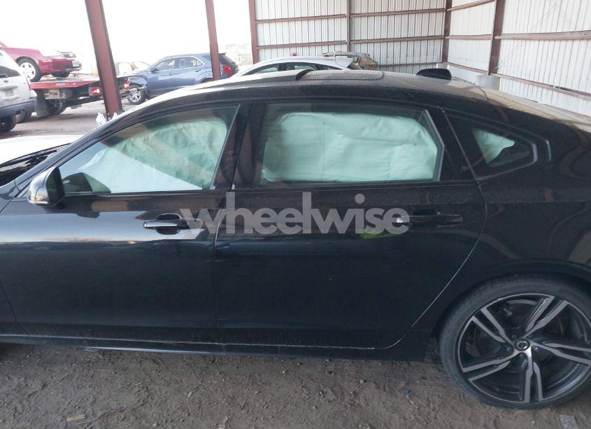 Photo 14 of 2020 Volvo S90 T6 R-DESIGN (VIN LVYA22MT7LP168513)