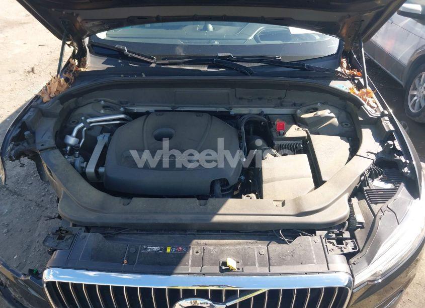 Photo 10 of 2019 Volvo Xc60 T5 INSCRIPTION (VIN LYV102DL2KB184884)