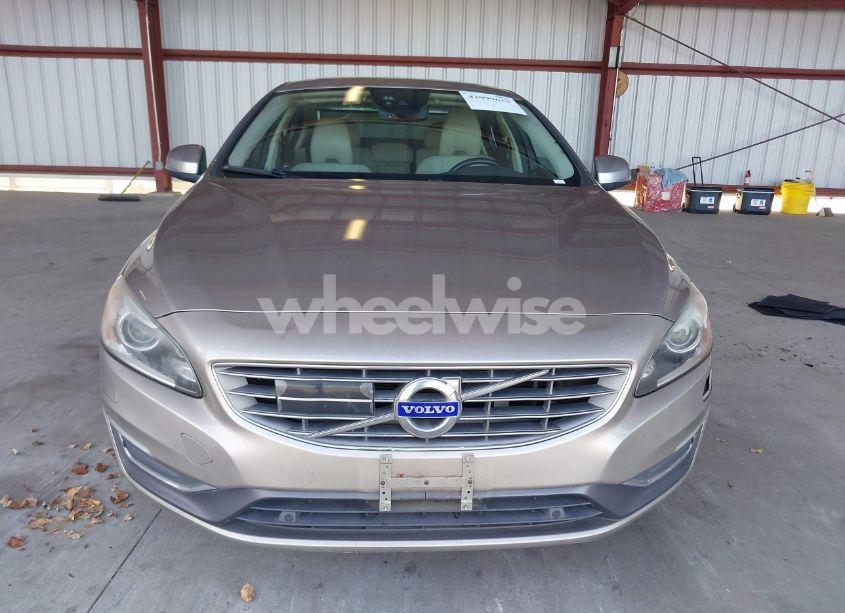 Photo 6 of 2016 Volvo S60 INSCRIPTION T5 DRIVE-E PLATINUM (VIN LYV402FM7GB109298)