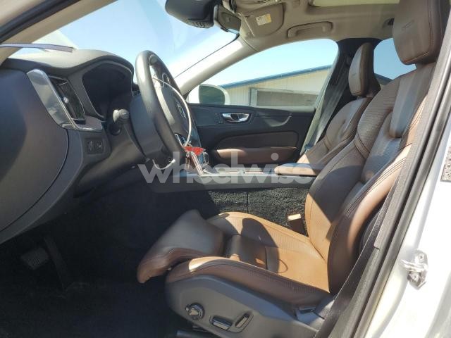 Photo 6 of 2019 VOLVO XC60 T6 INSCRIPTION (VIN LYVA22RL3KB235540)