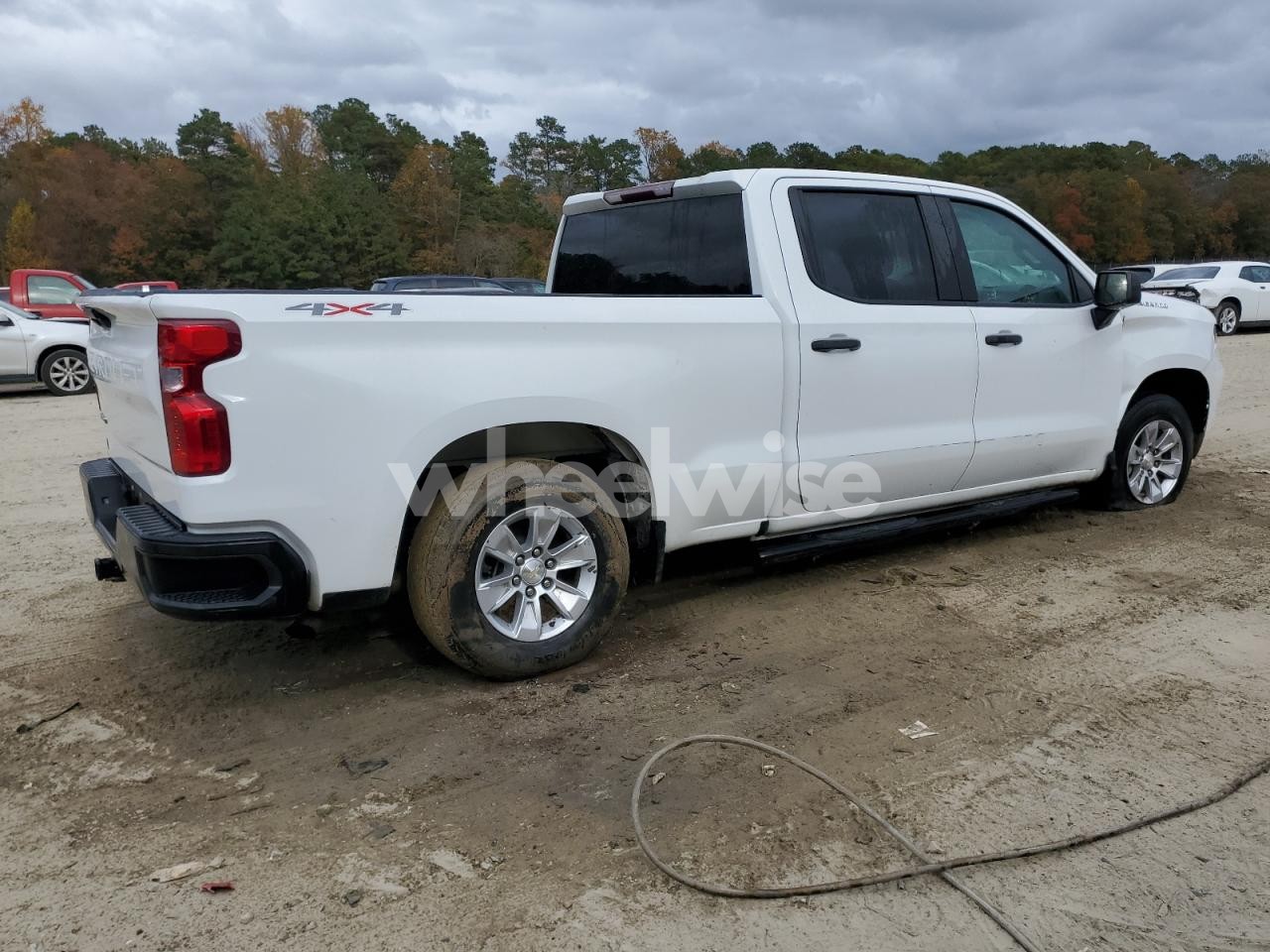 Photo 3 of 2022 CHEVROLET SILVERADO K1500 (VIN MAJ3S2GE6MC431764)