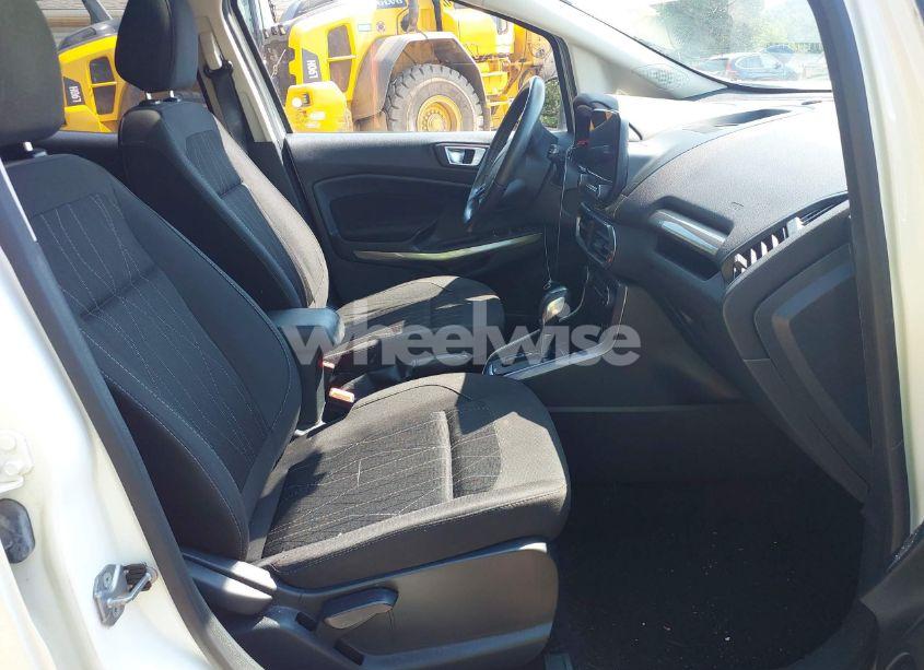Photo 5 of 2019 Ford Ecosport SE (VIN MAJ6S3GL0KC296702)