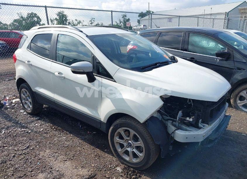 2019 Ford Ecosport SE (VIN MAJ6S3GL4KC301836) main photo