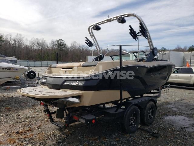 Photo 6 of 2023 MASTERCRAFT BOAT N/A (VIN MBC2MCM6H223)