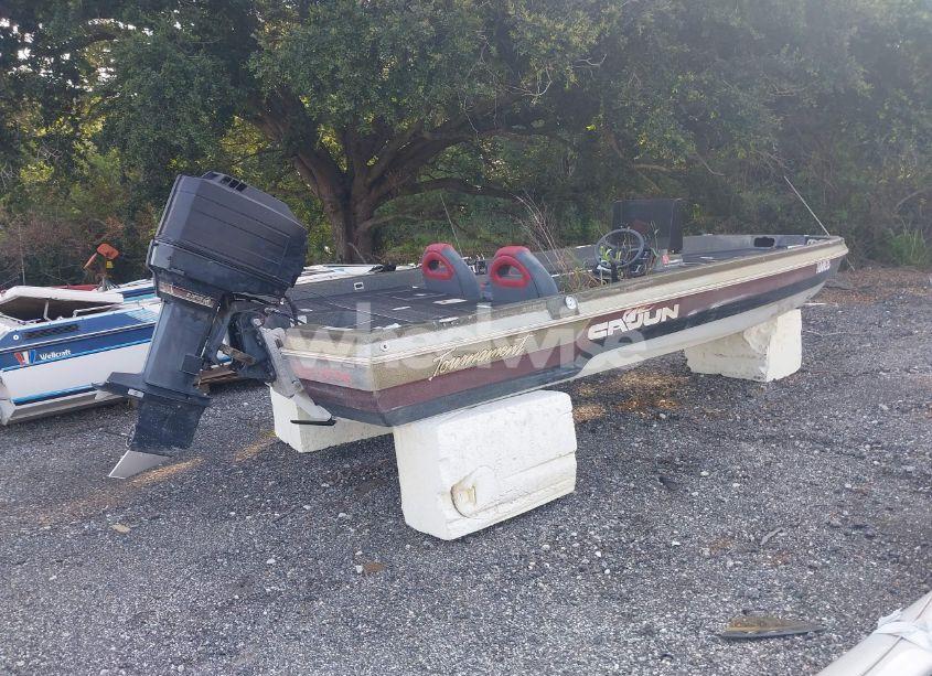 Photo 4 of 1988 Cajun Boat (VIN MBVF6014788)