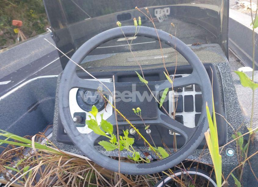 Photo 7 of 1988 Cajun Boat (VIN MBVF6014788)