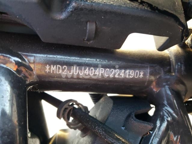 2023 HUSQVARNA VITPILEN 401/SVARTPILEN 401 (VIN MD2JUJ404PC224190) main photo