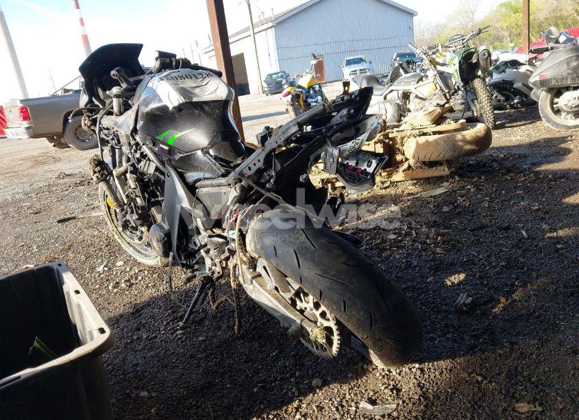 Photo 3 of 2022 Kawasaki Ex650 M (VIN ML5EXEM17NDA66155)