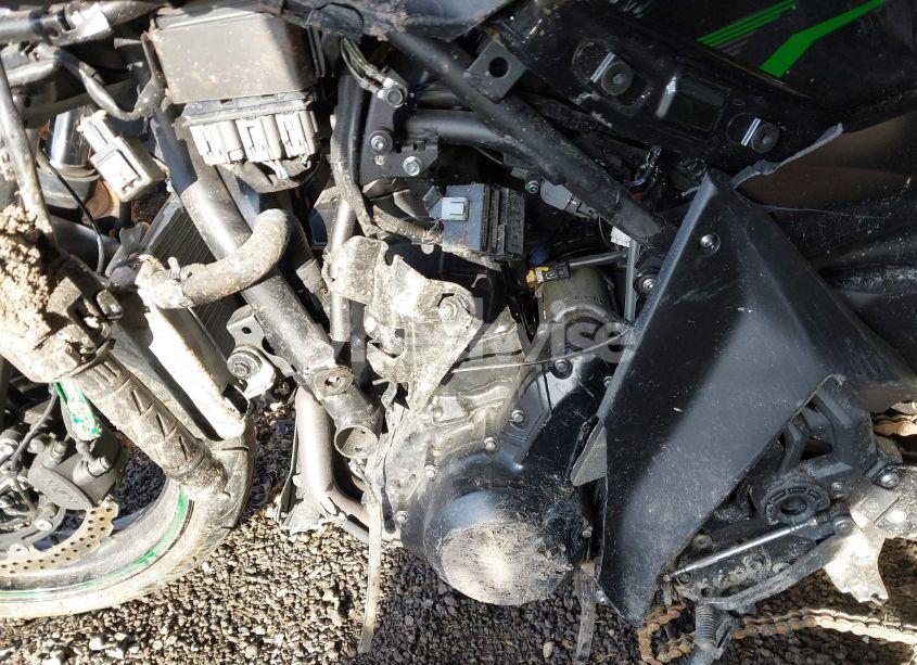 Photo 9 of 2022 Kawasaki Ex650 M (VIN ML5EXEM17NDA66155)