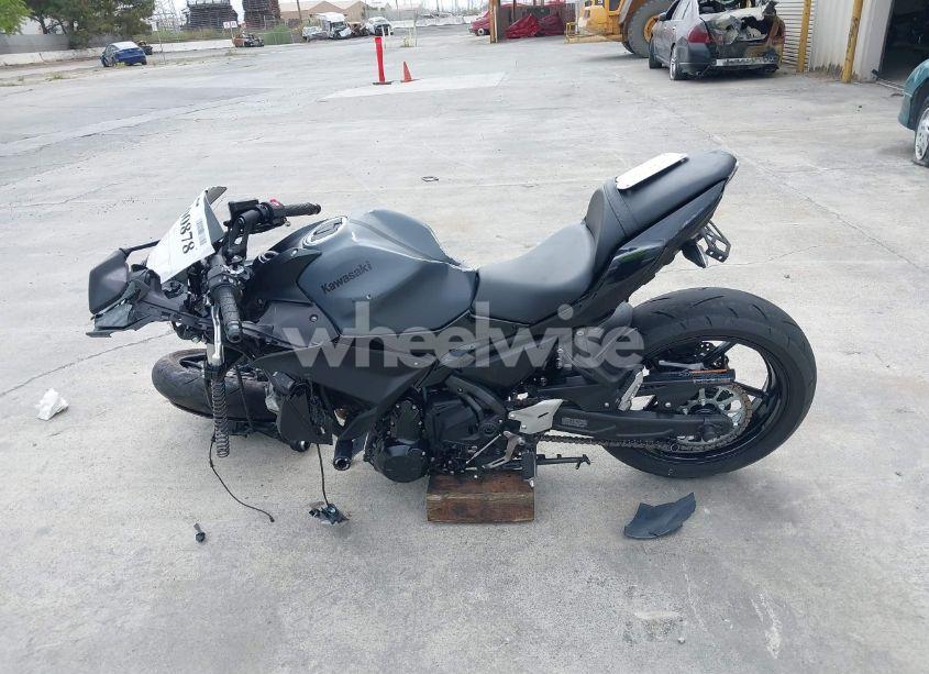 Photo 13 of 2024 Kawasaki Ex650 P (VIN ML5EXEP10RDAC3208)