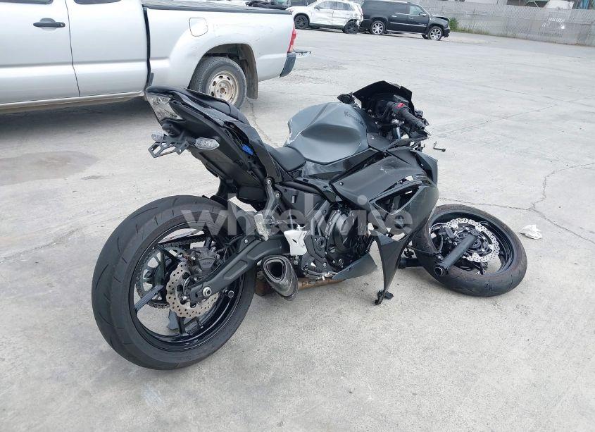 Photo 4 of 2024 Kawasaki Ex650 P (VIN ML5EXEP10RDAC3208)