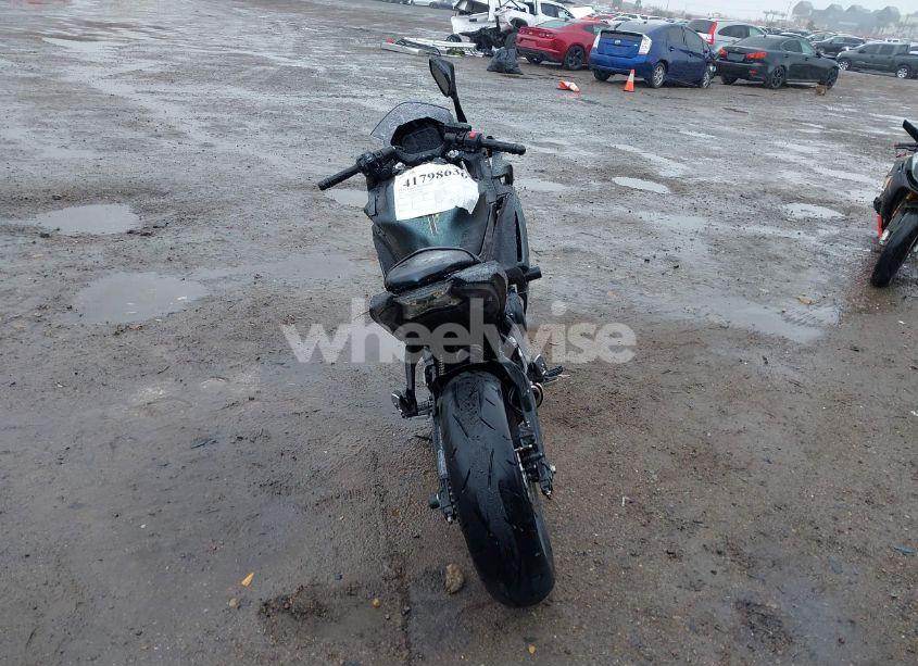 Photo 6 of 2025 Kawasaki Ex650 P (VIN ML5EXEP19SDAD6366)