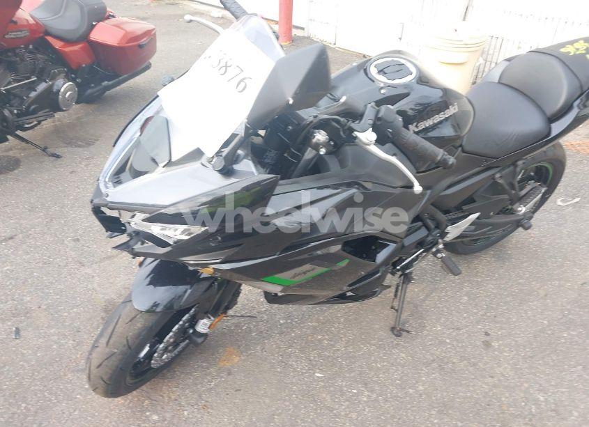 Photo 19 of 2025 Kawasaki Ex650 R (VIN ML5EXER19SDAF9627)