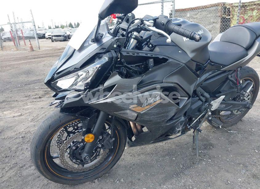 Photo 14 of 2023 Kawasaki Ex650 R (VIN ML5EXER1XPDA85584)