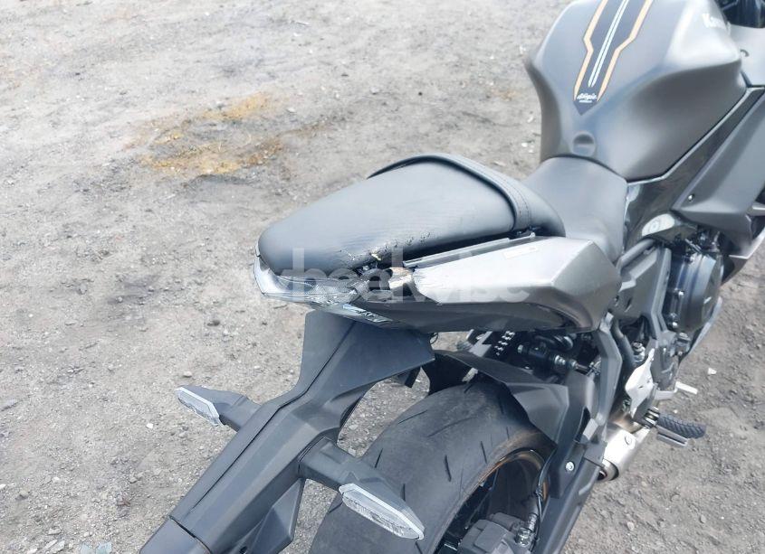 Photo 16 of 2023 Kawasaki Ex650 R (VIN ML5EXER1XPDA85584)