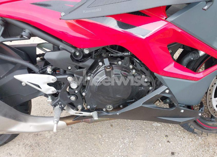 Photo 8 of 2024 Kawasaki Ex500 (VIN ML5EXGG14RDA00983)