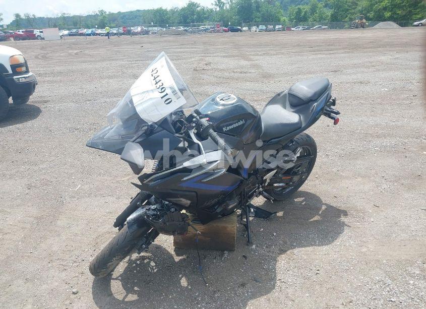 Photo 2 of 2025 Kawasaki Ex500 A/B (VIN ML5EXGJ11SDA45653)