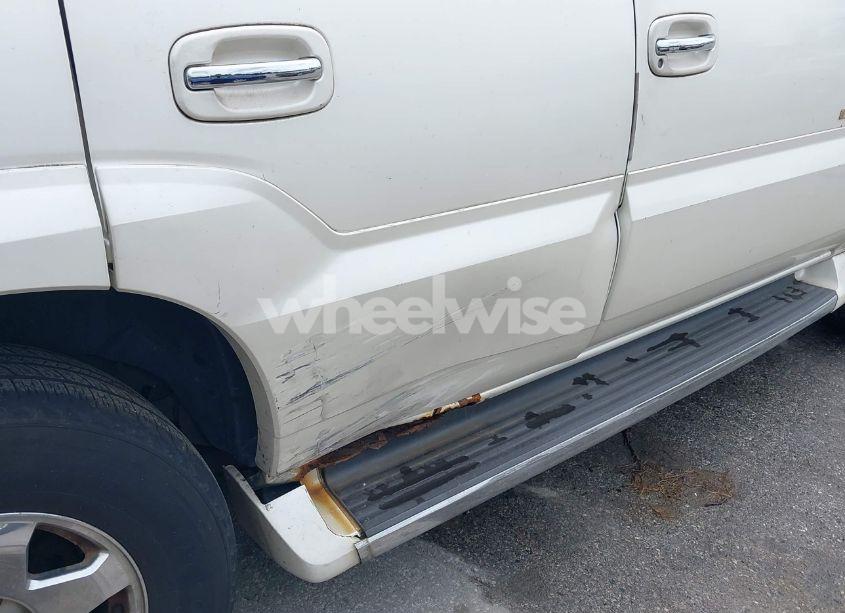 Photo 13 of 2003 Cadillac Escalade (VIN MVIN319038IND)