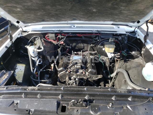 Photo 10 of 1984 CHEVROLET C10 (VIN N1GCDC14H3EF38832)