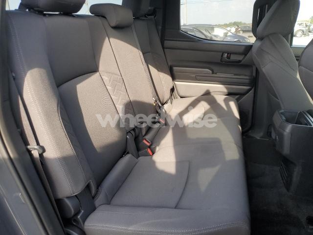 Photo 3 of 2025 TOYOTA TACOMA DOUBLE CAB (VIN N3TYKD5HN3ST02217)