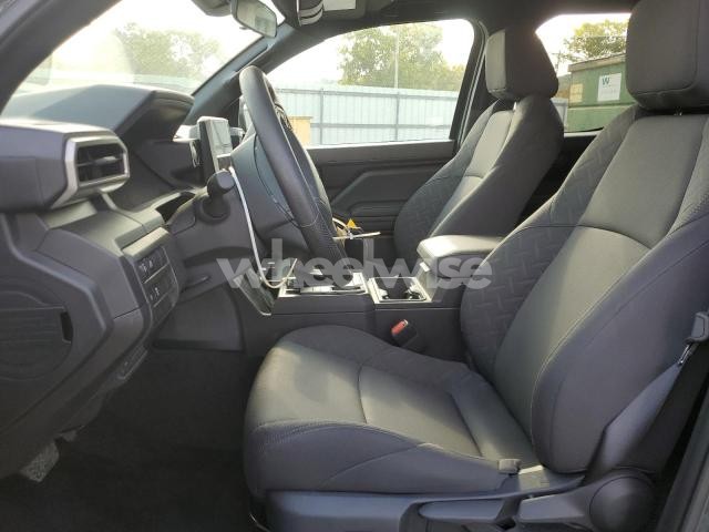 Photo 8 of 2025 TOYOTA TACOMA DOUBLE CAB (VIN N3TYKD5HN3ST02217)