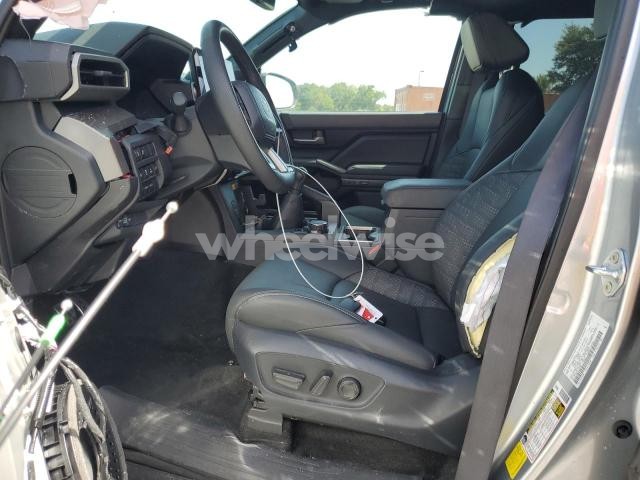 Photo 10 of 2024 TOYOTA TACOMA DOUBLE CAB (VIN N3TYLE5JN6RT01694)