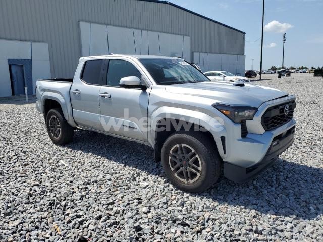 Photo 2 of 2024 TOYOTA TACOMA DOUBLE CAB (VIN N3TYLE5JN6RT01694)