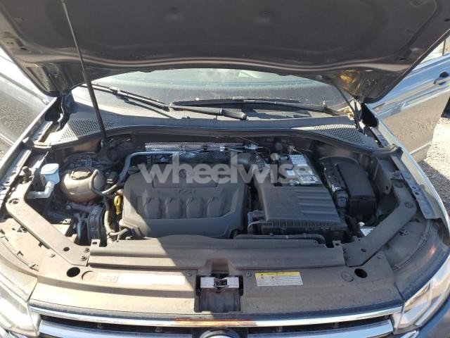 Photo 2 of 2022 VOLKSWAGEN TIGUAN SEL R-LINE (VIN N3VV4B7AX3NM00252)