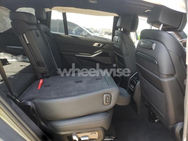 Photo 5 of 2024 BMW X7 XDRIVE40I (VIN N5UX23EM0XR9U0004)