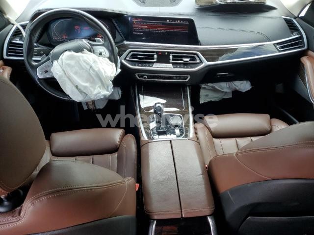 Photo 2 of 2021 BMW X7 XDRIVE40I (VIN N5UXCW2C0XM9F3276)