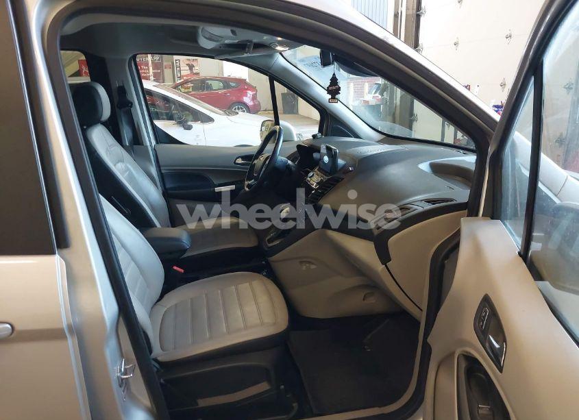 Photo 5 of 2019 Ford Transit CONNECT TITANIUM (VIN NM0GE9G23K1407543)