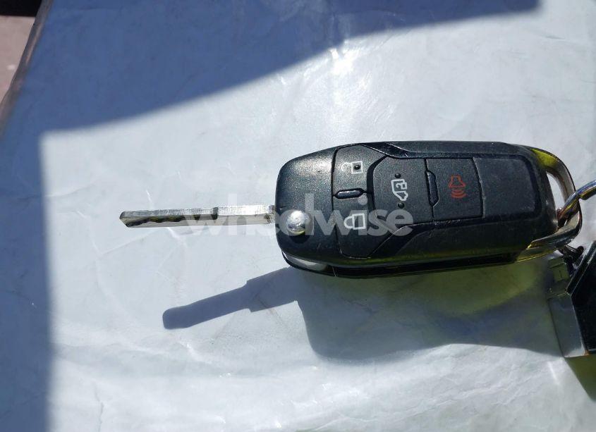 Photo 11 of 2019 Ford Transit CONNECT XLT (VIN NM0LE7F27K1389553)