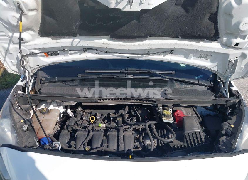 Photo 10 of 2019 Ford Transit CONNECT XLT (VIN NM0LE7F28K1400320)