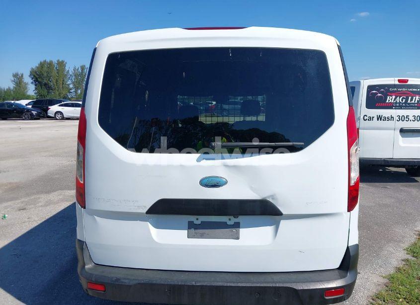 Photo 16 of 2019 Ford Transit CONNECT XLT (VIN NM0LE7F28K1400320)