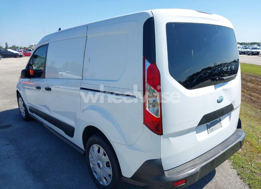 Photo 3 of 2019 Ford Transit CONNECT XLT (VIN NM0LE7F28K1400320)