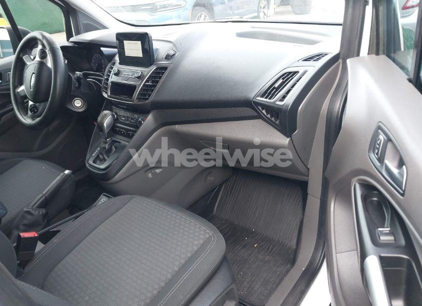 Photo 5 of 2019 Ford Transit CONNECT XLT (VIN NM0LE7F28K1400320)