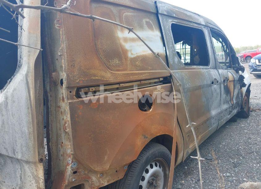 Photo 4 of 2016 Ford Transit CONNECT XLT (VIN NM0LE7F77G1284174)