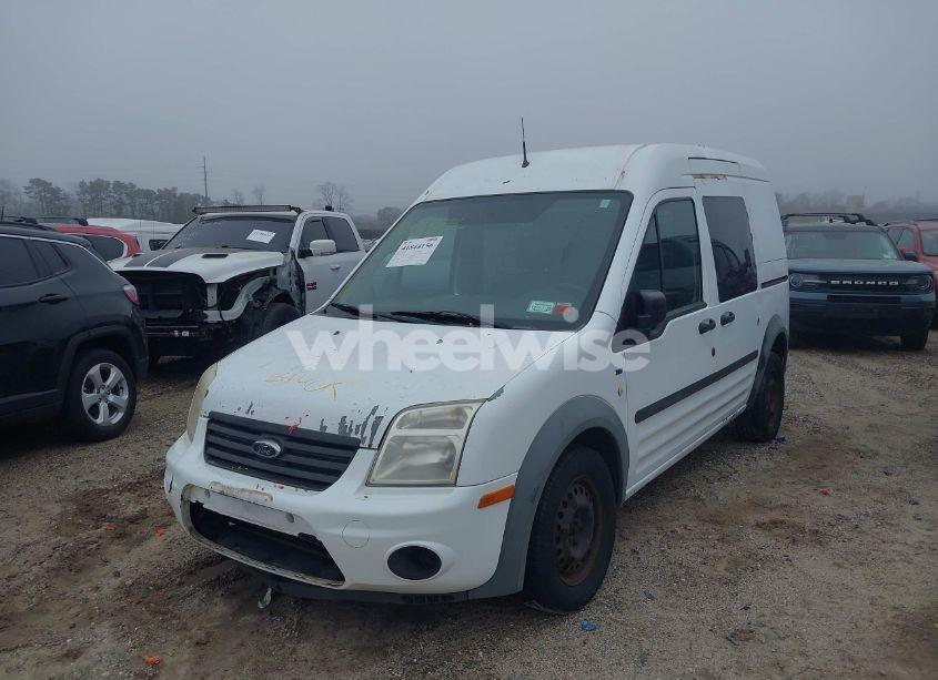 Photo 2 of 2013 Ford Transit CONNECT XLT (VIN NM0LS6BN6DT176619)