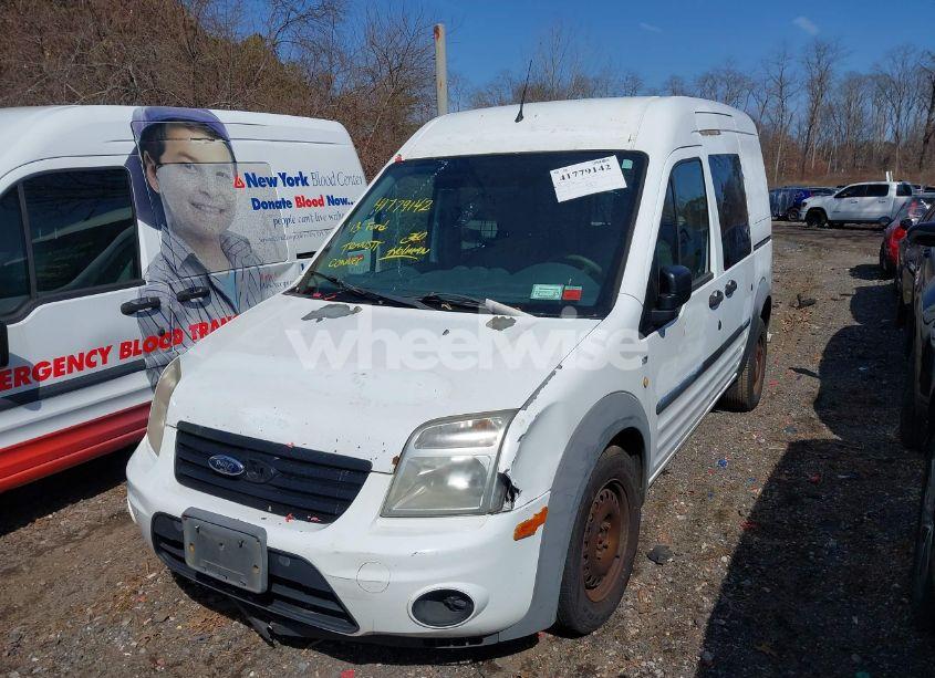 Photo 2 of 2013 Ford Transit CONNECT XLT (VIN NM0LS6BN6DT176622)